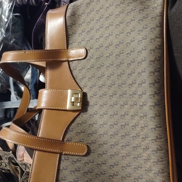 America Carryland Brown Purse - Picture 1 of 10